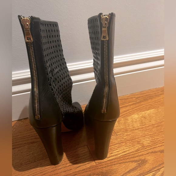 Balmain Spring 2014 RTW Boots - Picture 5 of 7